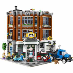 LEGO Creator Corner Garage