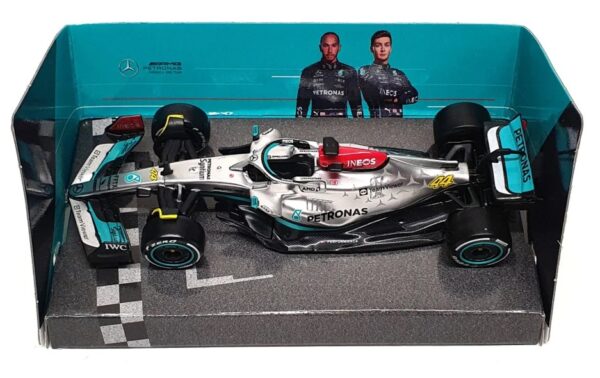 Bburago Mercedes-AMG W13 F1 2022 #44 Lewis Hamilton (1/43)