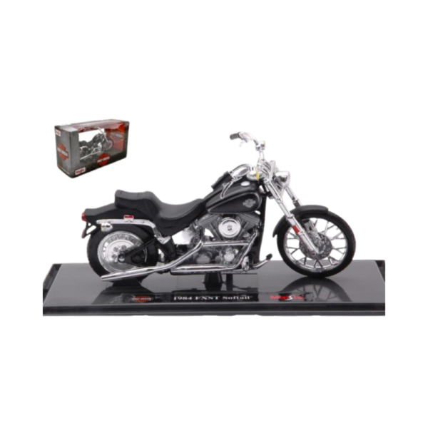 The 1:18 Diecast scalemodel of the Harley Davidson FXST Softail of 1984 in Black.
