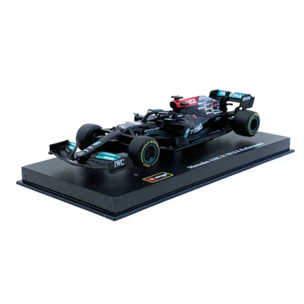 Bburago Collectibles 1/43 F1 Model Car Mercedes-AMG Petronas 2021 W12 E-Performance #44 Lewis Hamilton 1838058