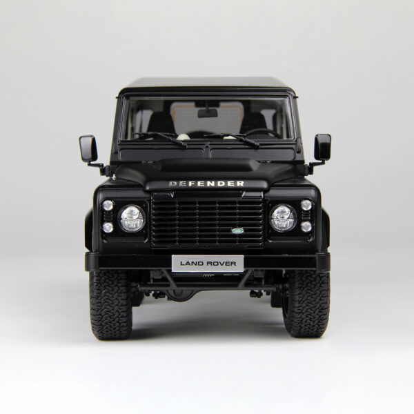 1/18 LCD Defender 90 Works V8 70th Edition (Black)