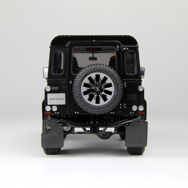 1/18 LCD Defender 90 Works V8 70th Edition (Black)