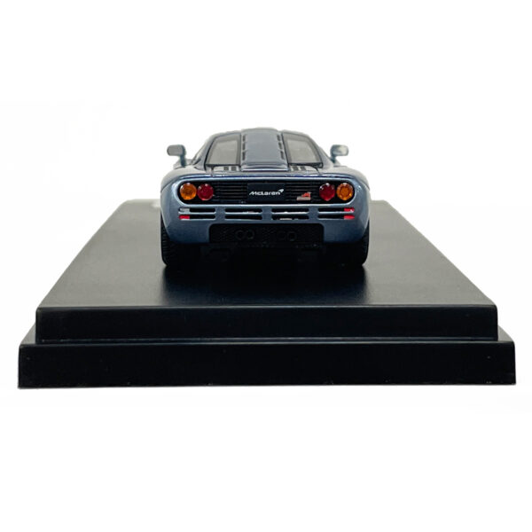 1:64 LCD Models McLaren F1 (Blue) LCD64025-BU