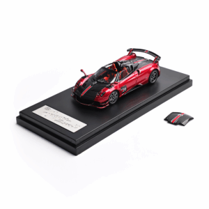 LCD 1/64 Pagani Huayra Roadster BC Red