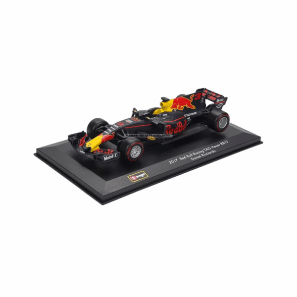 Bburago 1:32 F1 Model Car Red Bull Racing RB13 2017 #3 Daniel Ricciardo