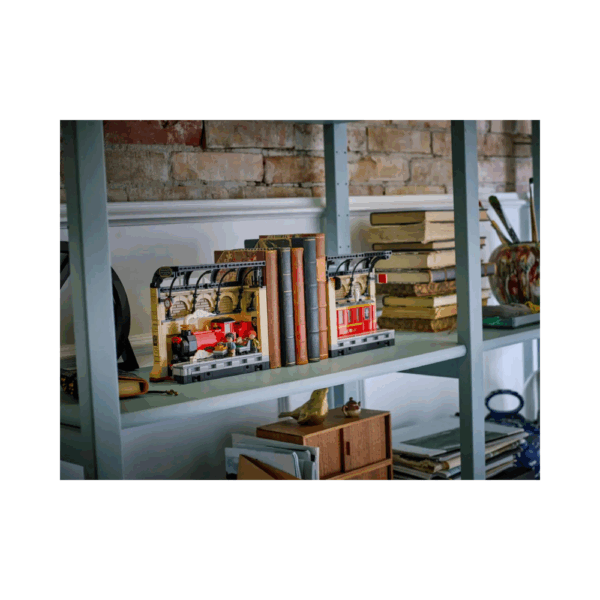 LEGO Harry Potter Book Nook Hogwarts Express 76450-2