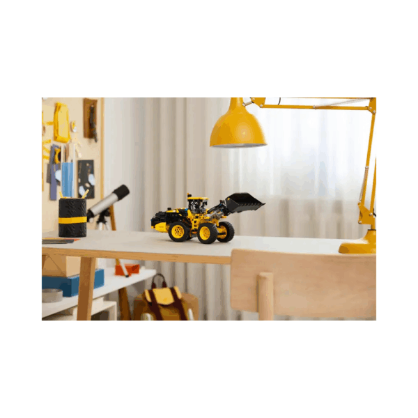 LEGO TECHNIC Volvo L120 Electric Wheel Loader 42209-6