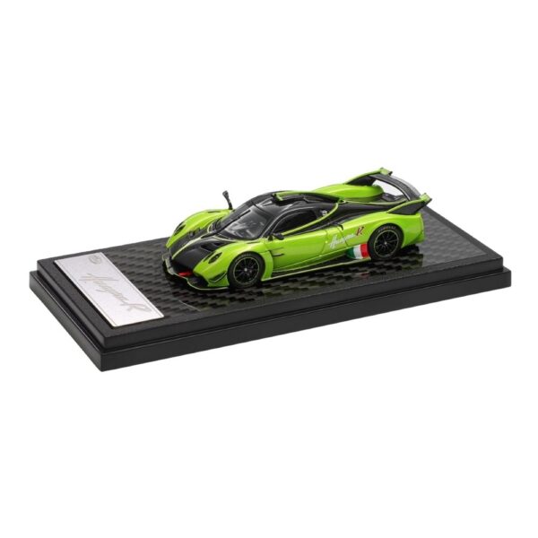 LCD 1/64 Pagani Huayra R (Green) #7 LCD 1/64 Pagani Huayra R (Green) #7