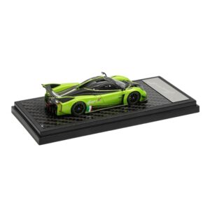 LCD 1/64 Pagani Huayra R (Green) #7