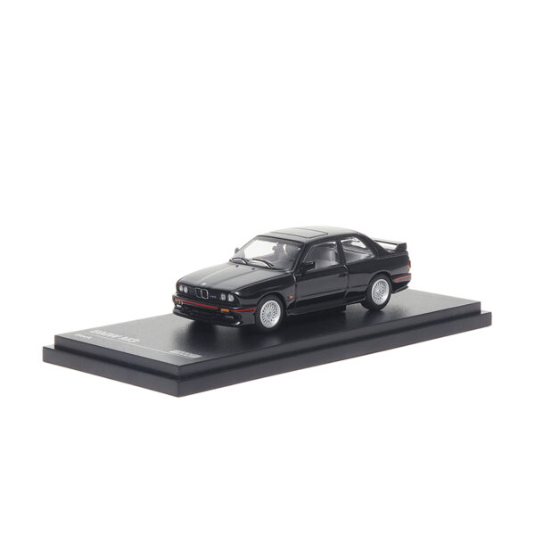 ARBOX 1/64 BMW M3 (E30) - Black ARBOX 1/64 BMW M3 (E30) - Black