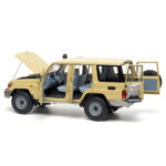 Almost Real 1/18 2017 Toyota Land Cruiser 76