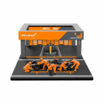 Bburago McLaren Mercedes MCL38 Diorama Garage Pit-Stop