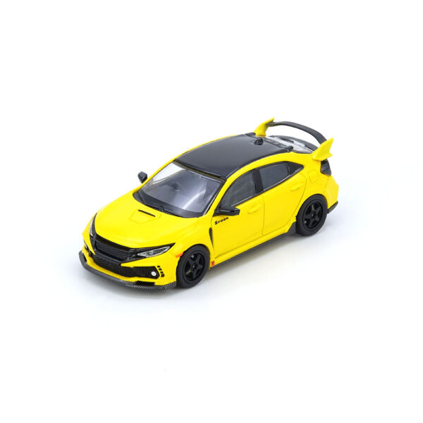 INNO64 HONDA CIVIC TYPE-R (FK8) Yellow INNO64 HONDA CIVIC TYPE-R (FK8) Yellow