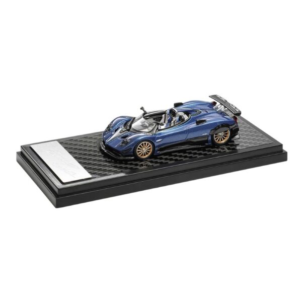 LCD 1/64 Pagani Zonda HP Barchetta (Carbon Blue) LCD 1/64 Pagani Zonda HP Barchetta (Carbon Blue)