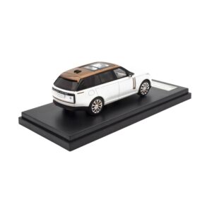 LCD 1/64 2022 Range Rover 2022 White