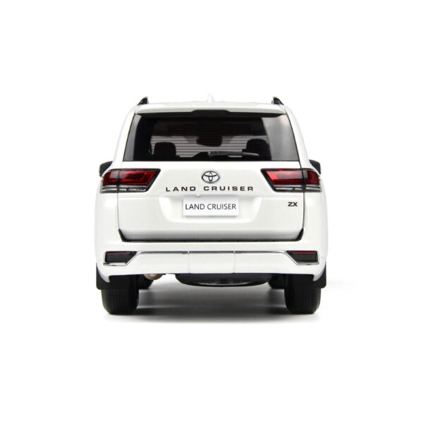 1-18 Toyota Land Crusier 300-ZX-White
