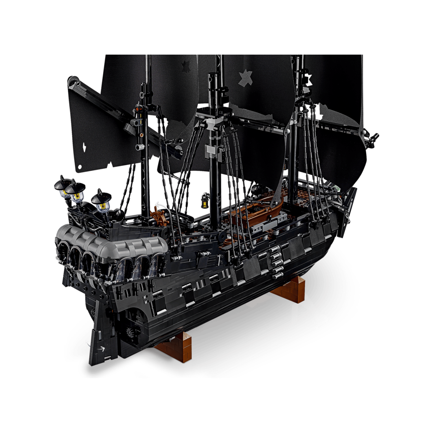 LEGO Icons Captain Jack Sparrow's Pirate Ship 10365-3 LEGO Icons Captain Jack Sparrow's Pirate Ship 10365