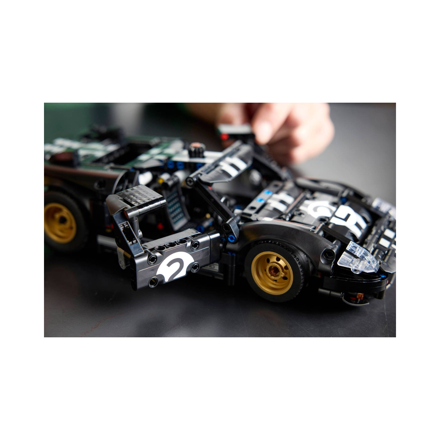 LEGO Technic 1966 Ford GT40 MKII Race Car 42223-4