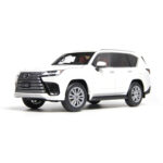 LCD 1-18 Lexus LX600 (White)