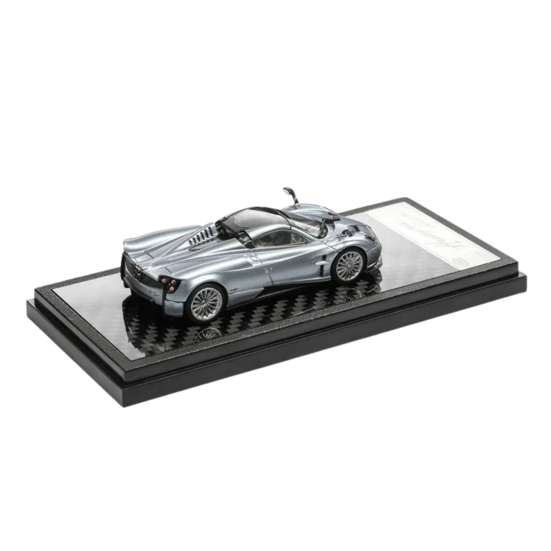 LCD Models Pagani Huayra Roadster (Ice Blue Color) 2026 Beijing HEC Limited Edition